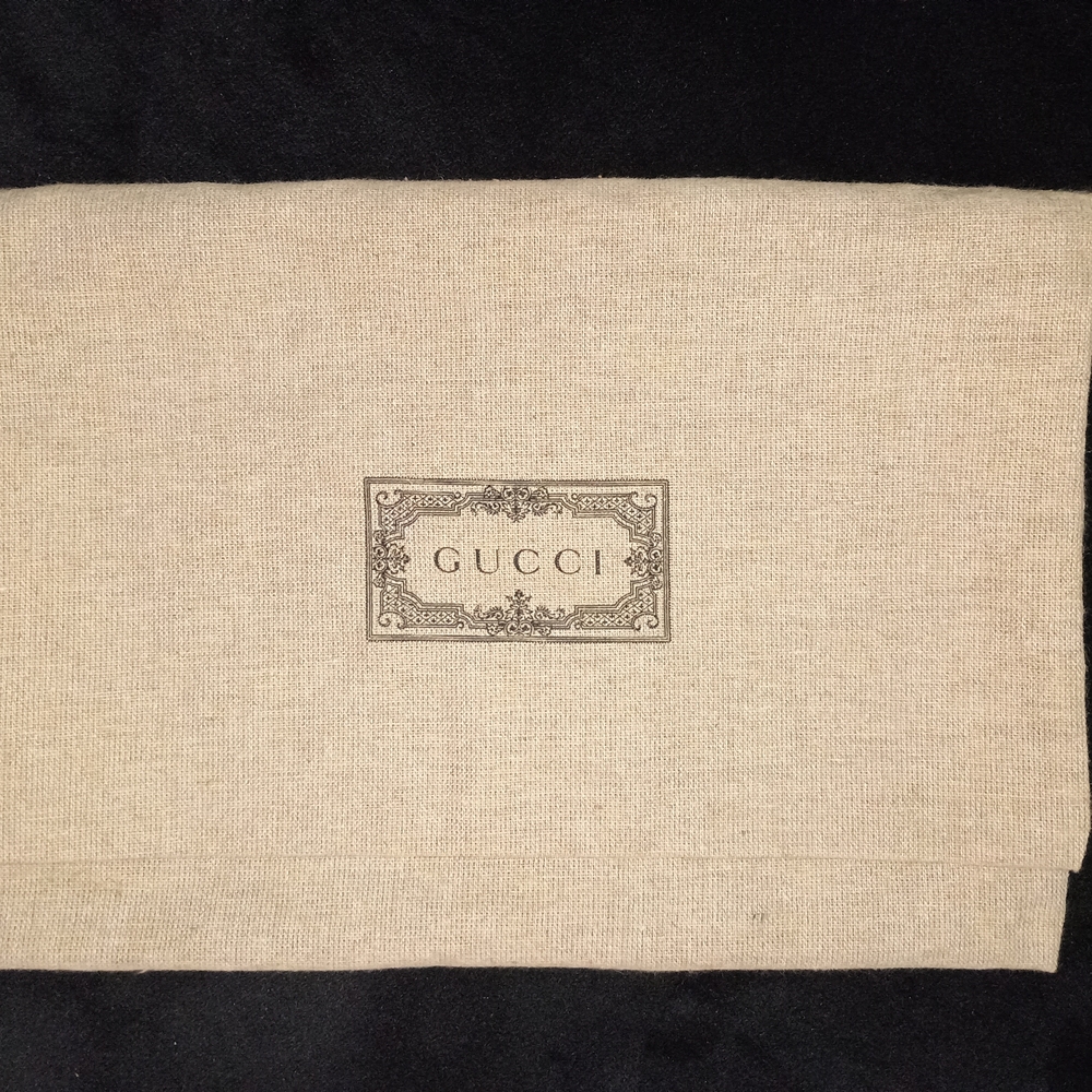 Gucci Beige Wallet Dust Cover
